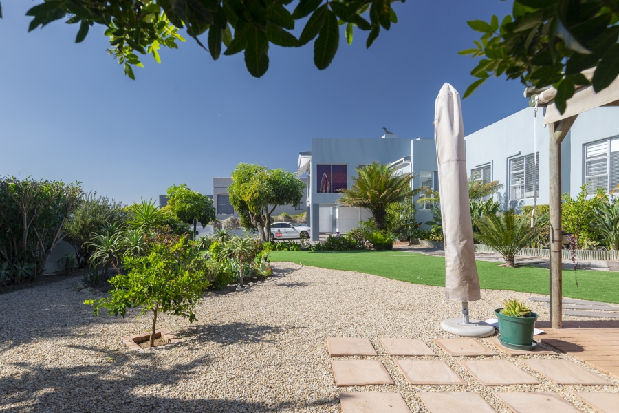 3 Bedroom Property for Sale in Myburgh Park Western Cape